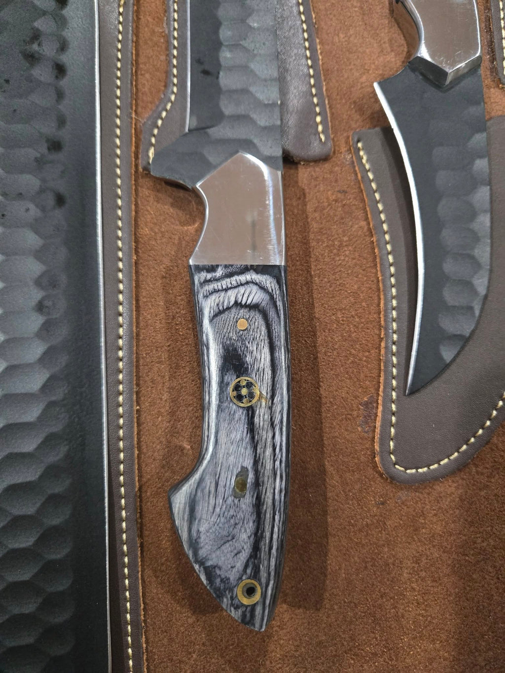 Handmade Forged steel 7 pcs Gray handles kitchen/bbq set with Leather roll