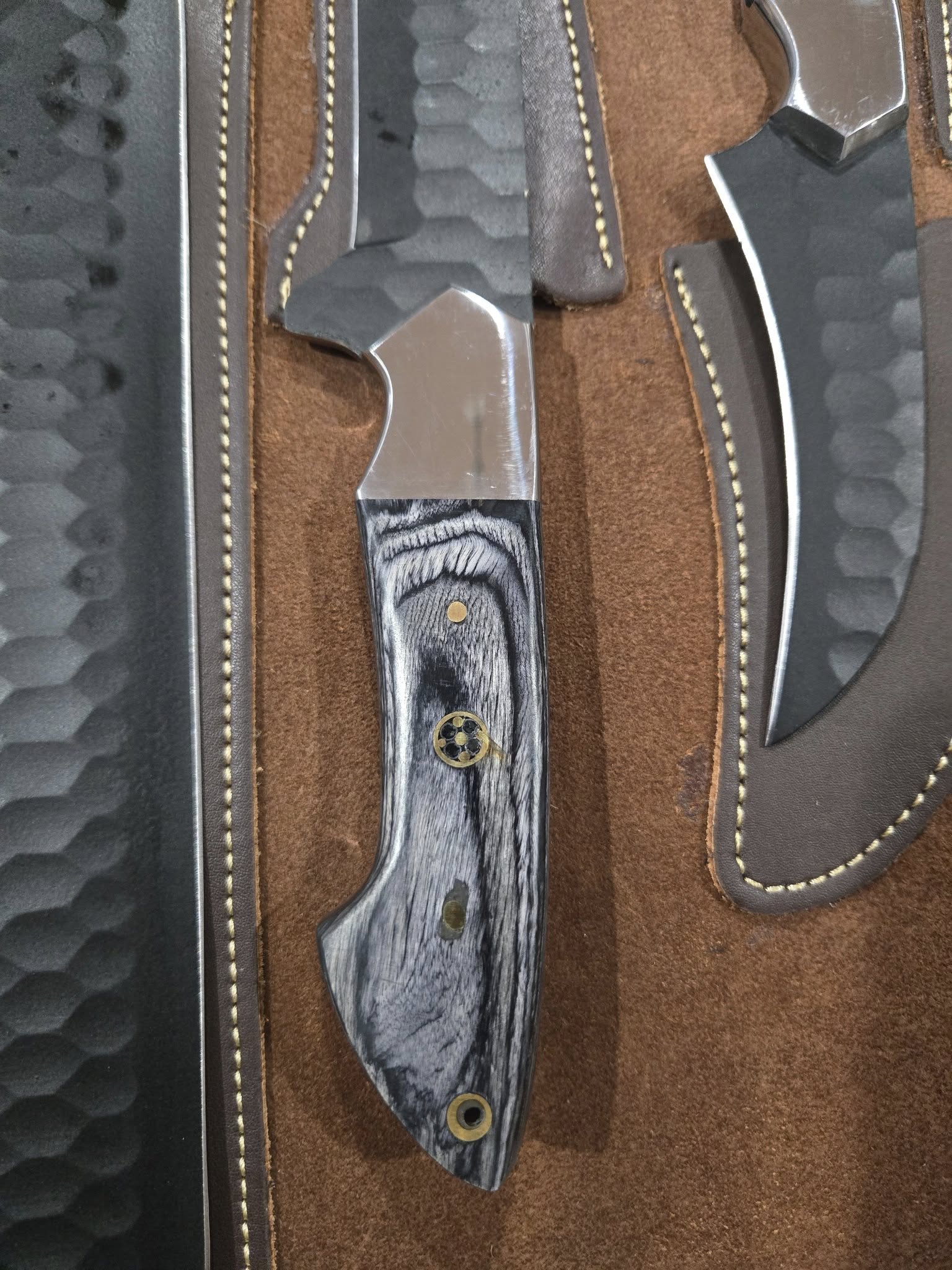 Handmade Forged steel 7 pcs Gray handles kitchen/bbq set with Leather roll